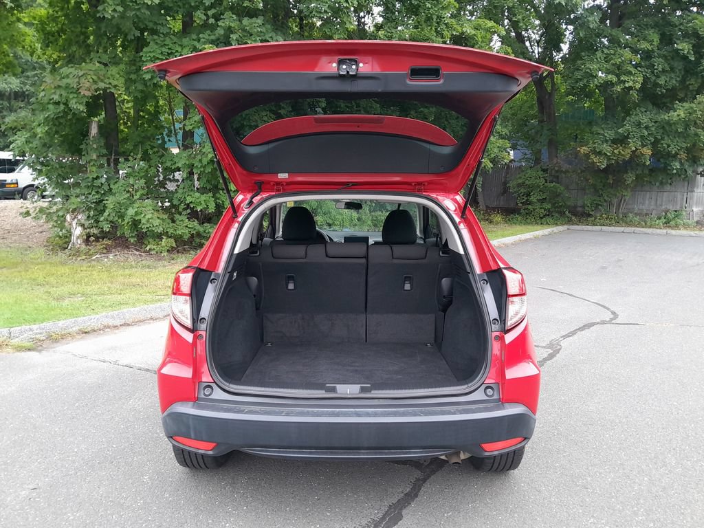 Used 2018 Honda HR-V EX image 30
