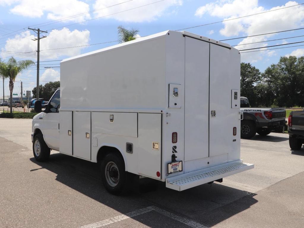 Used 2023 Ford E-350 and Econoline 350 Super Duty w/ Power Windows & Locks Group RWD image 12