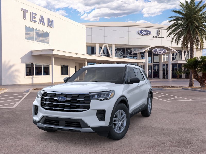 New 2026 Ford Explorer Active RWD image 2