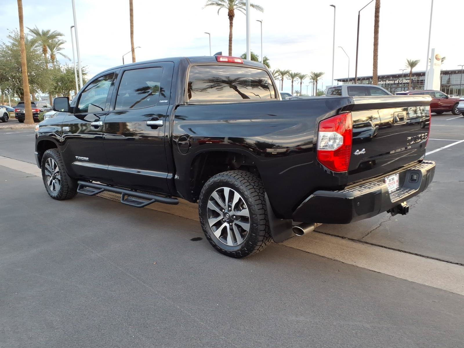 Used 2021 Toyota Tundra Limited w/ Limited Premium Package AWD/4WD image 6