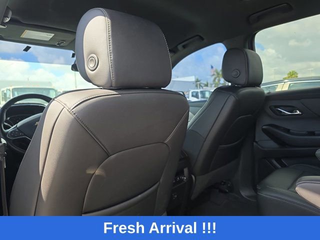 Used 2023 Chevrolet Traverse LT FWD image 21