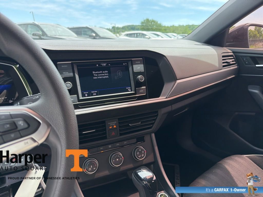 Used 2023 Volkswagen Jetta Sport FWD image 17