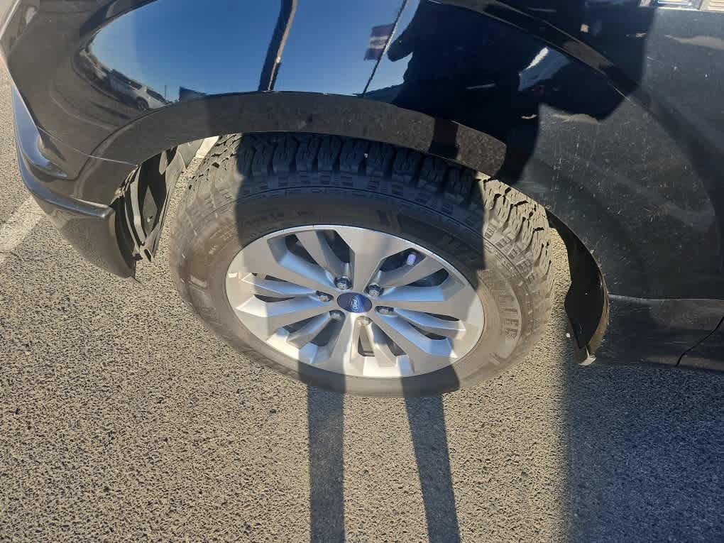 Used 2018 Ford F150 XL w/ Equipment Group 101A Mid RWD image 3