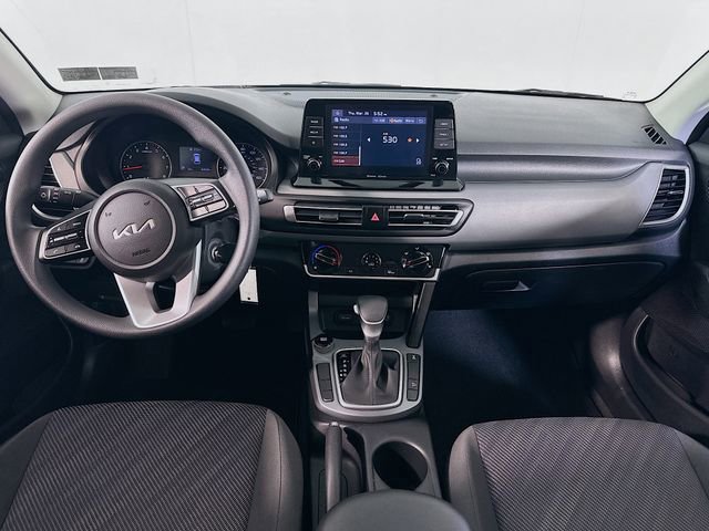 Used 2023 Kia Seltos LX image 23