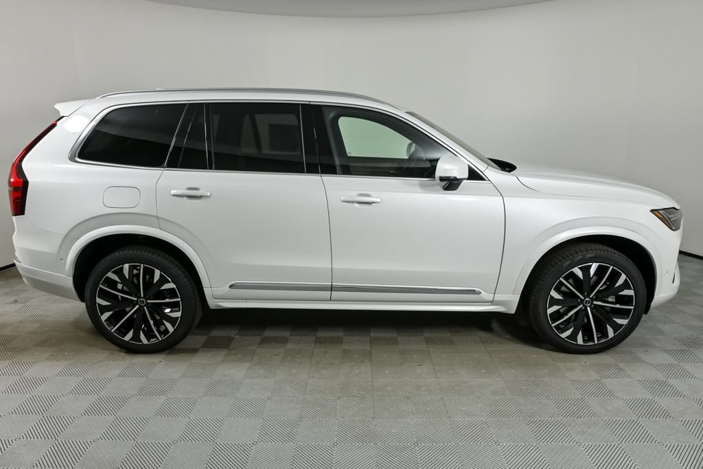 New 2026 Volvo XC90 B6 Plus w/ Protection Package Premier AWD/4WD image 28