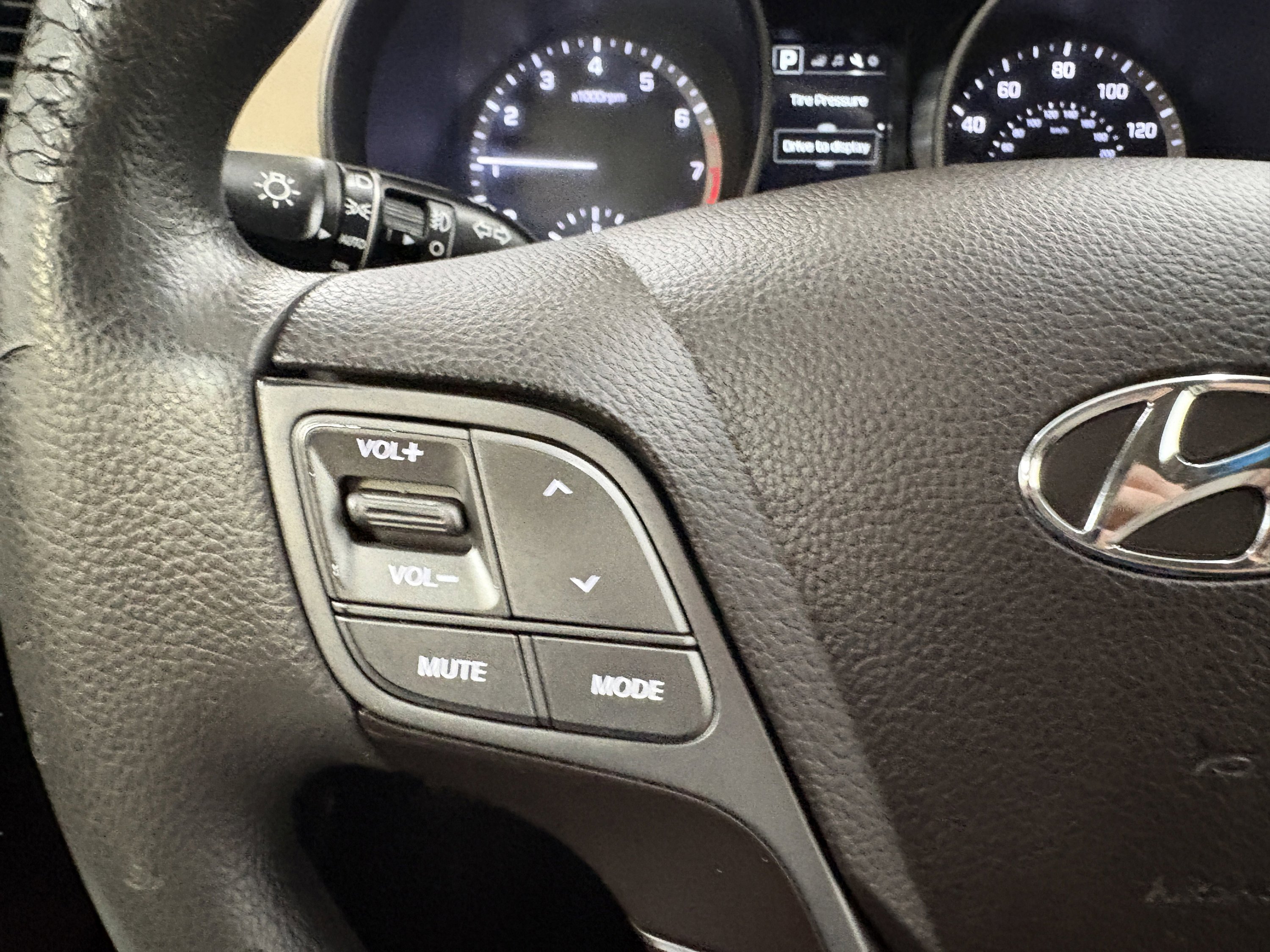 Used 2017 Hyundai Santa Fe Sport AWD/4WD image 26