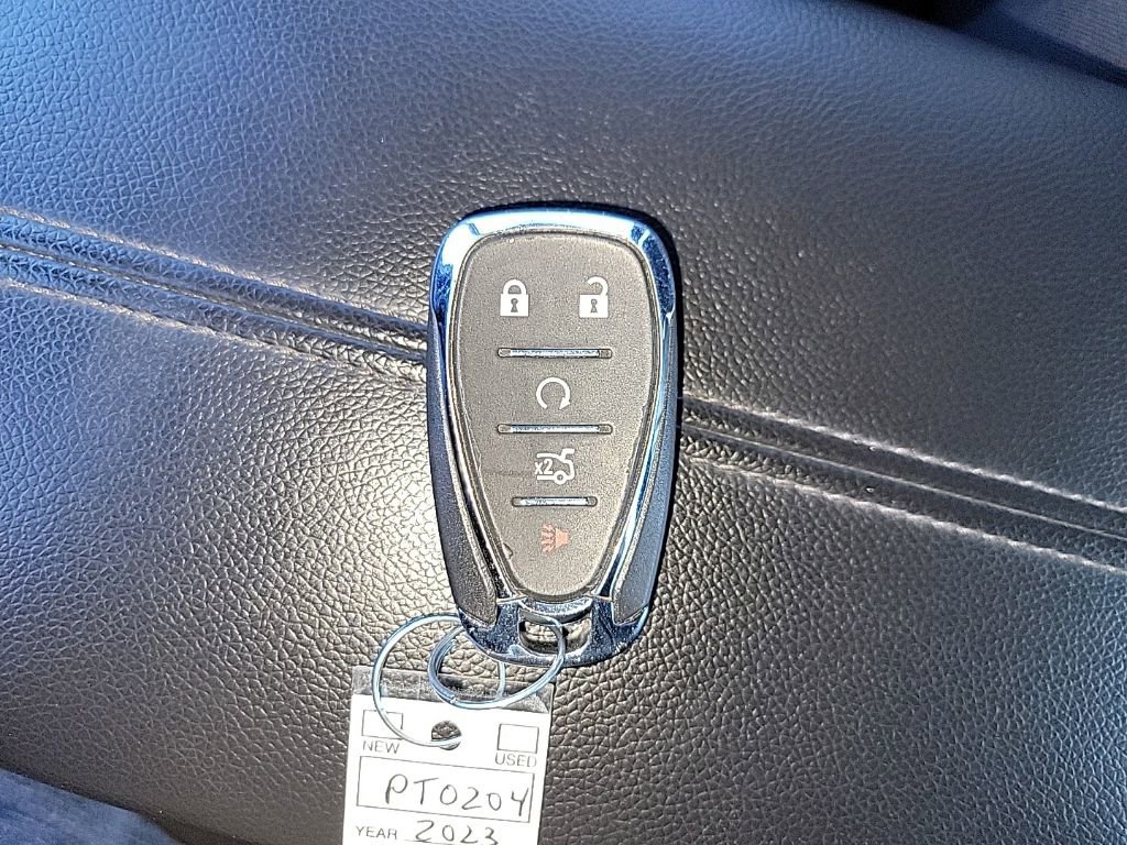 Used 2023 Chevrolet Malibu LT FWD image 23