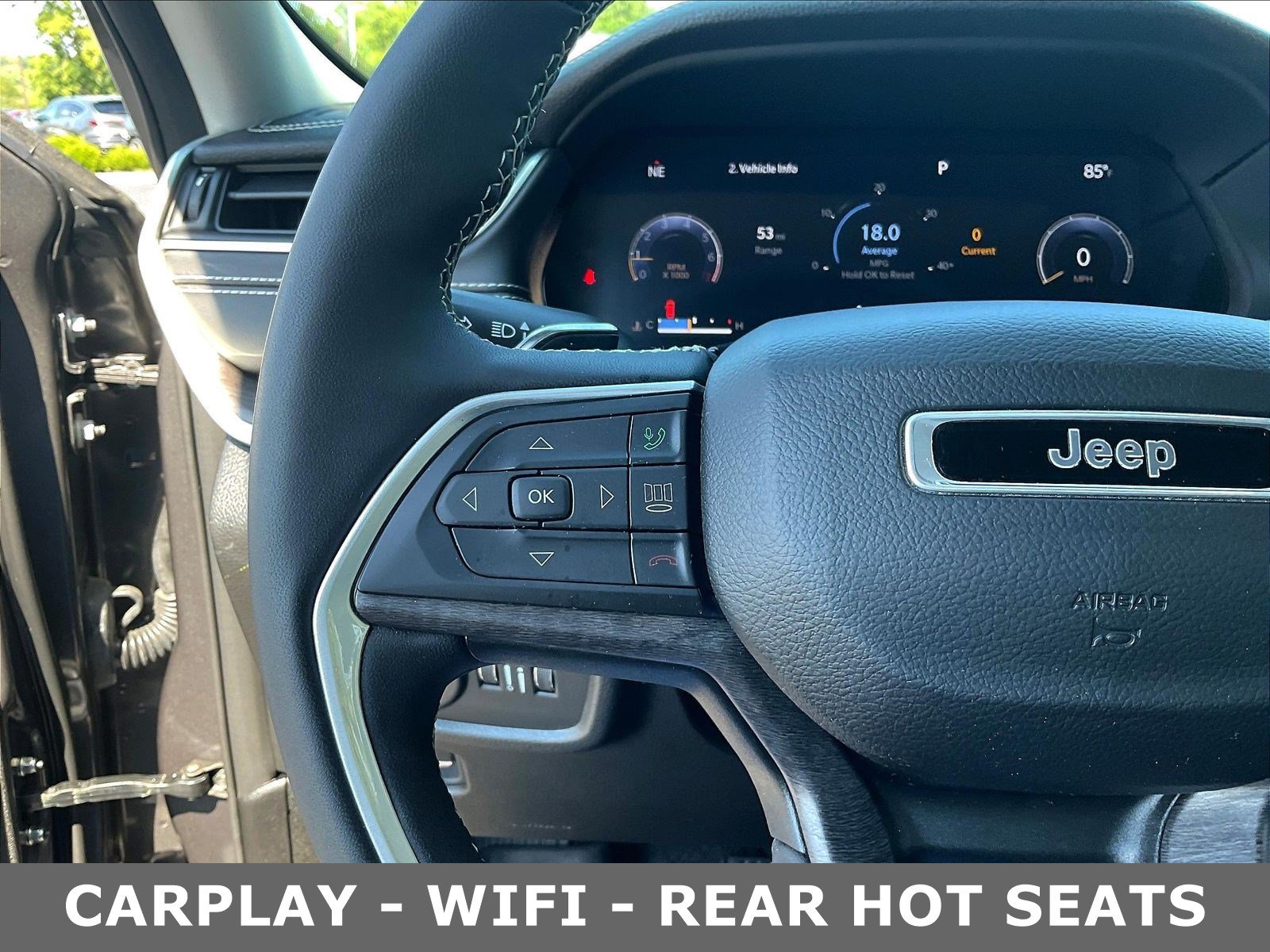 Used 2024 Jeep Grand Cherokee Limited AWD/4WD image 11