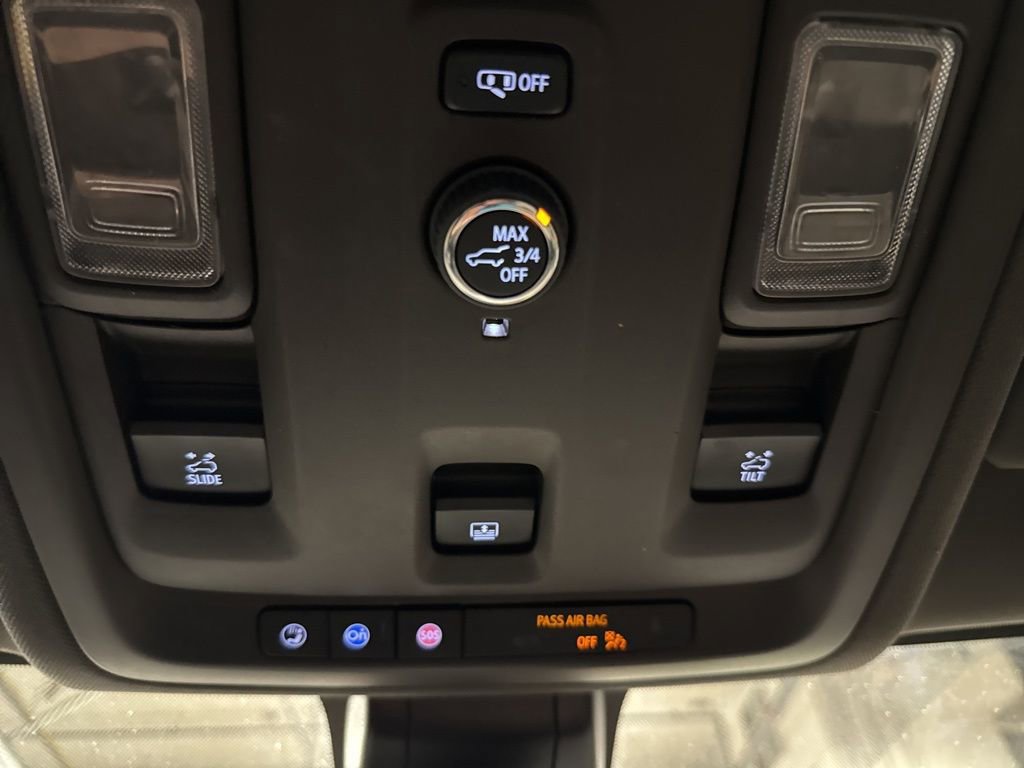 Used 2021 Chevrolet Tahoe Z71 w/ Rear Media and Nav Package image 29