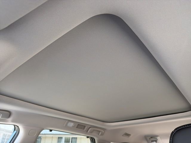 New 2026 Nissan Pathfinder Platinum image 32