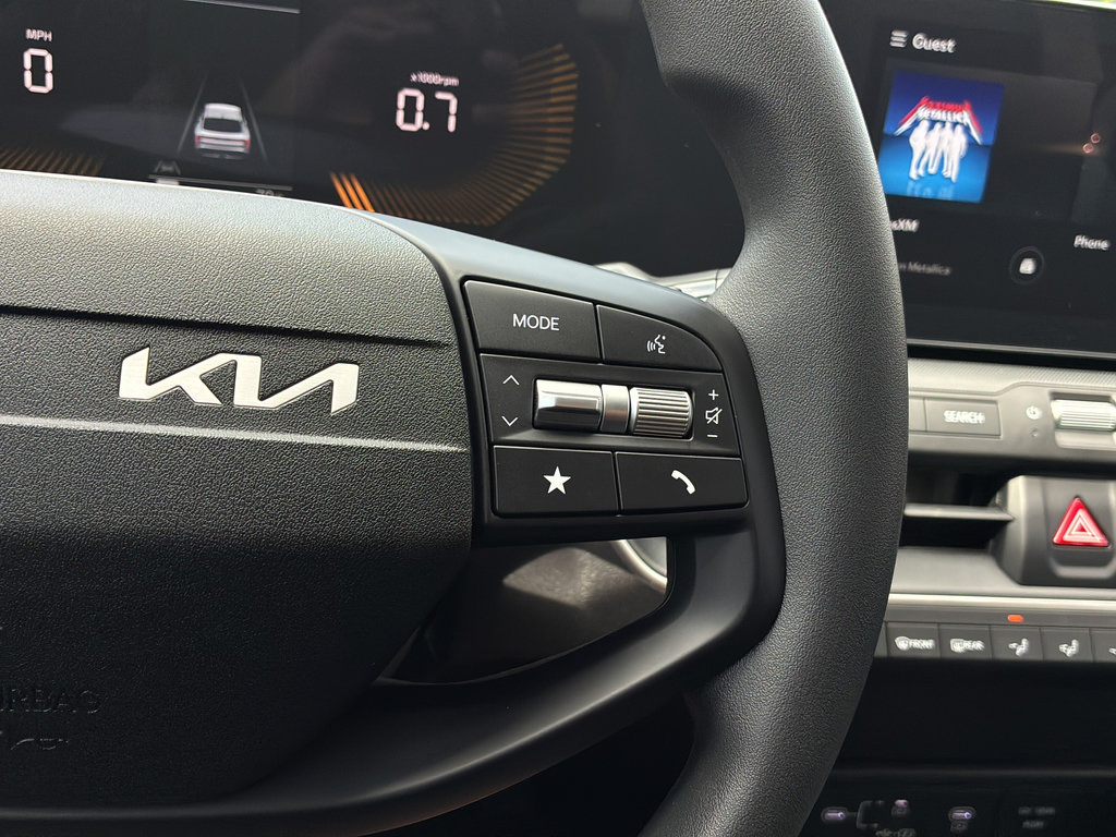 New 2026 Kia K4 FWD image 28