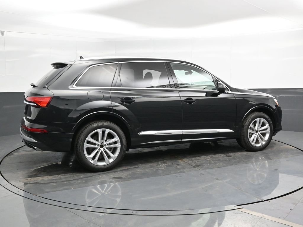 Used 2025 Audi Q7 3.0T Premium Plus w/ Premium Plus Package image 3