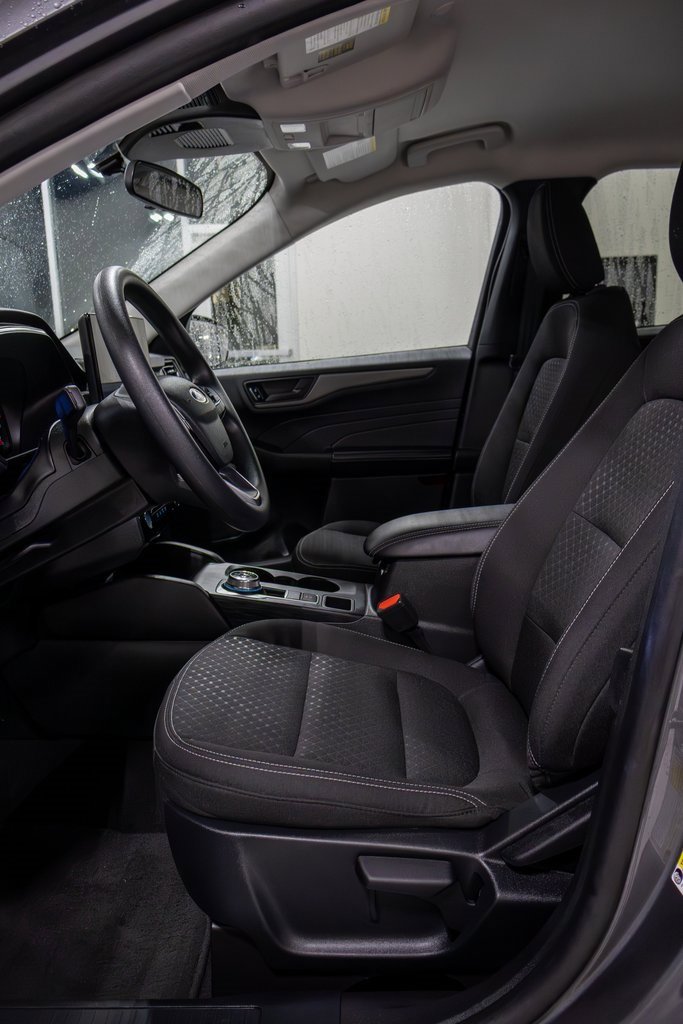 Used 2025 Ford Escape Active w/ Tech Pack #1 image 15