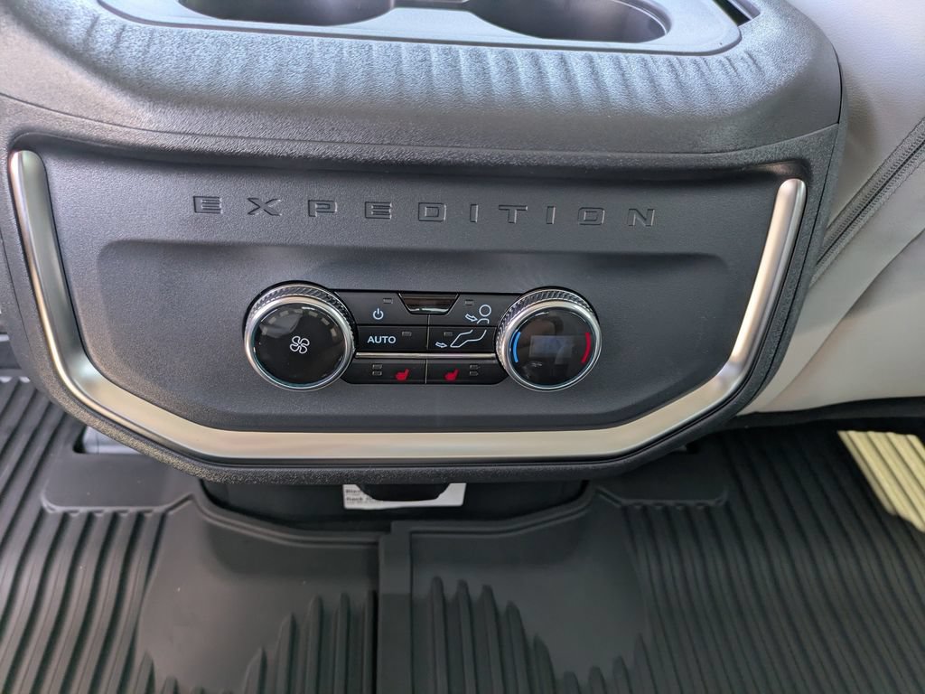 New 2027 Ford Expedition Max Platinum AWD/4WD image 18
