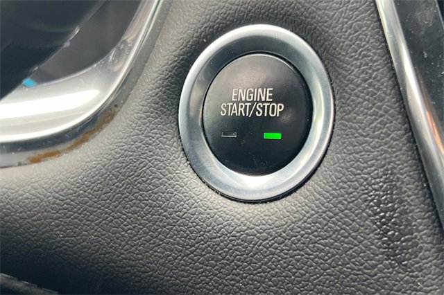 Used 2023 Chevrolet Traverse LT image 29