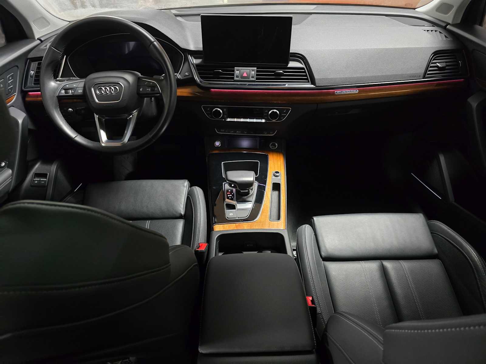 Used 2021 Audi Q5 e Prestige w/ Prestige Package image 18