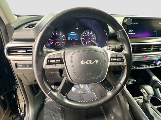 Certified 2022 Kia Telluride LX image 11