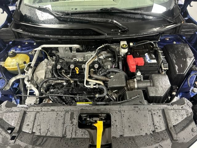 Used 2021 Nissan Rogue SV AWD/4WD image 7