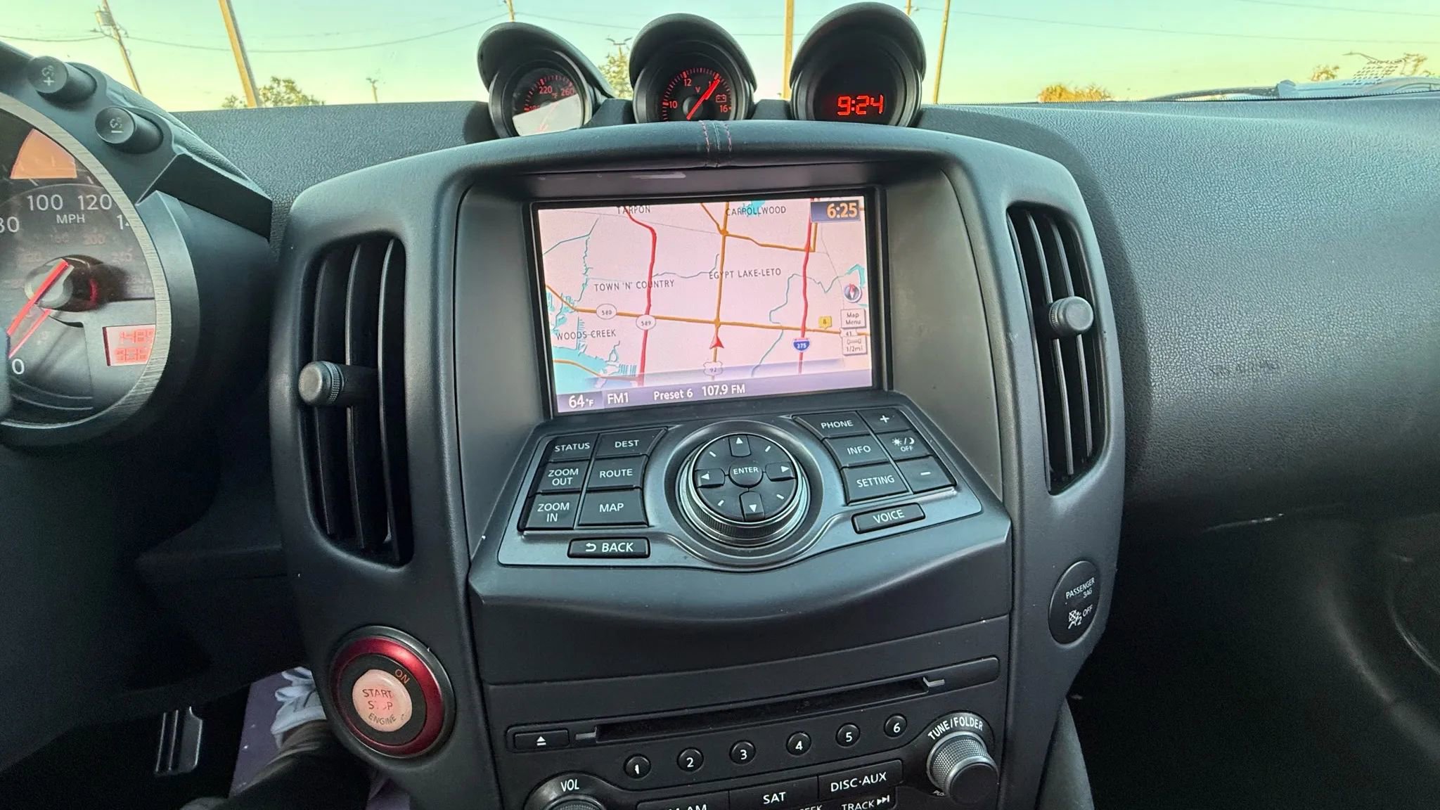 Used 2016 Nissan 370Z NISMO image 26