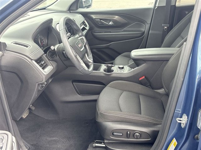 Certified 2024 GMC Terrain SLE w/ Driver Convenience Package FWD image 18