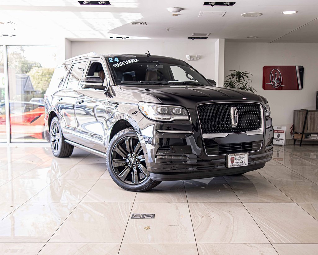 Used 2024 Lincoln Navigator Reserve w/ Equipment Group 201A image 5