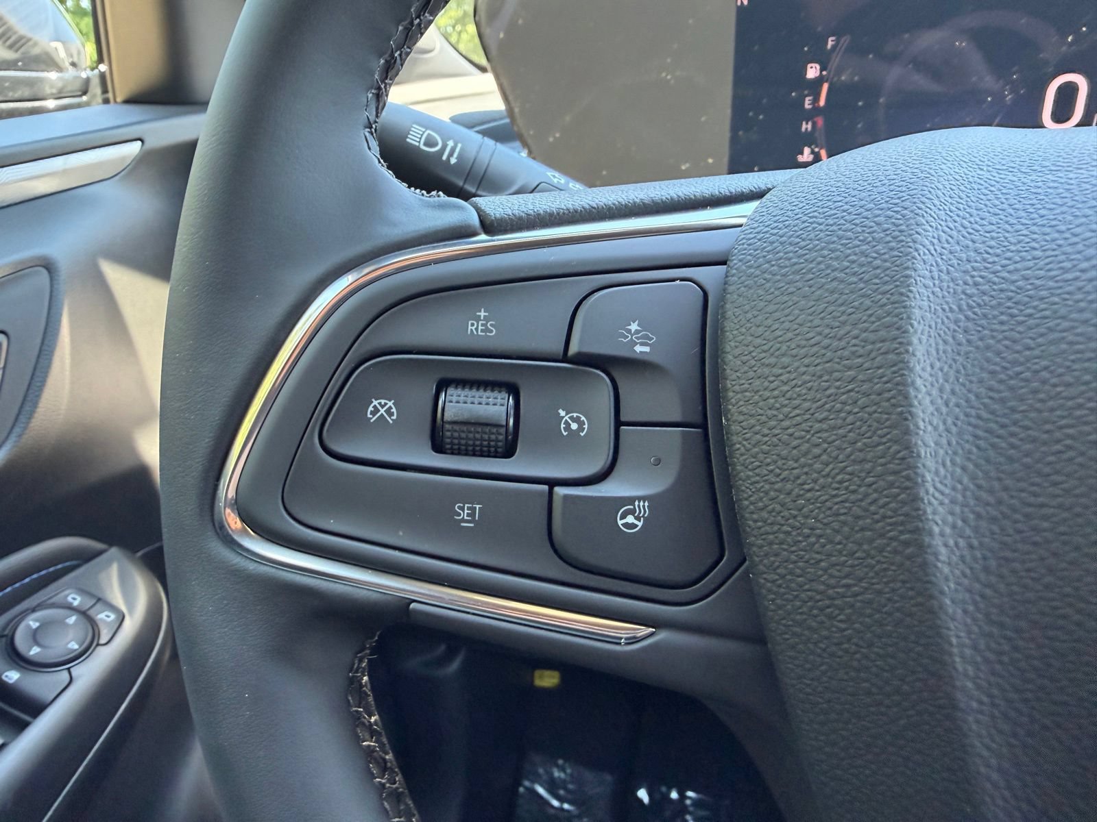 New 2026 Buick Envista Sport Touring w/ Convenience I Package FWD image 29