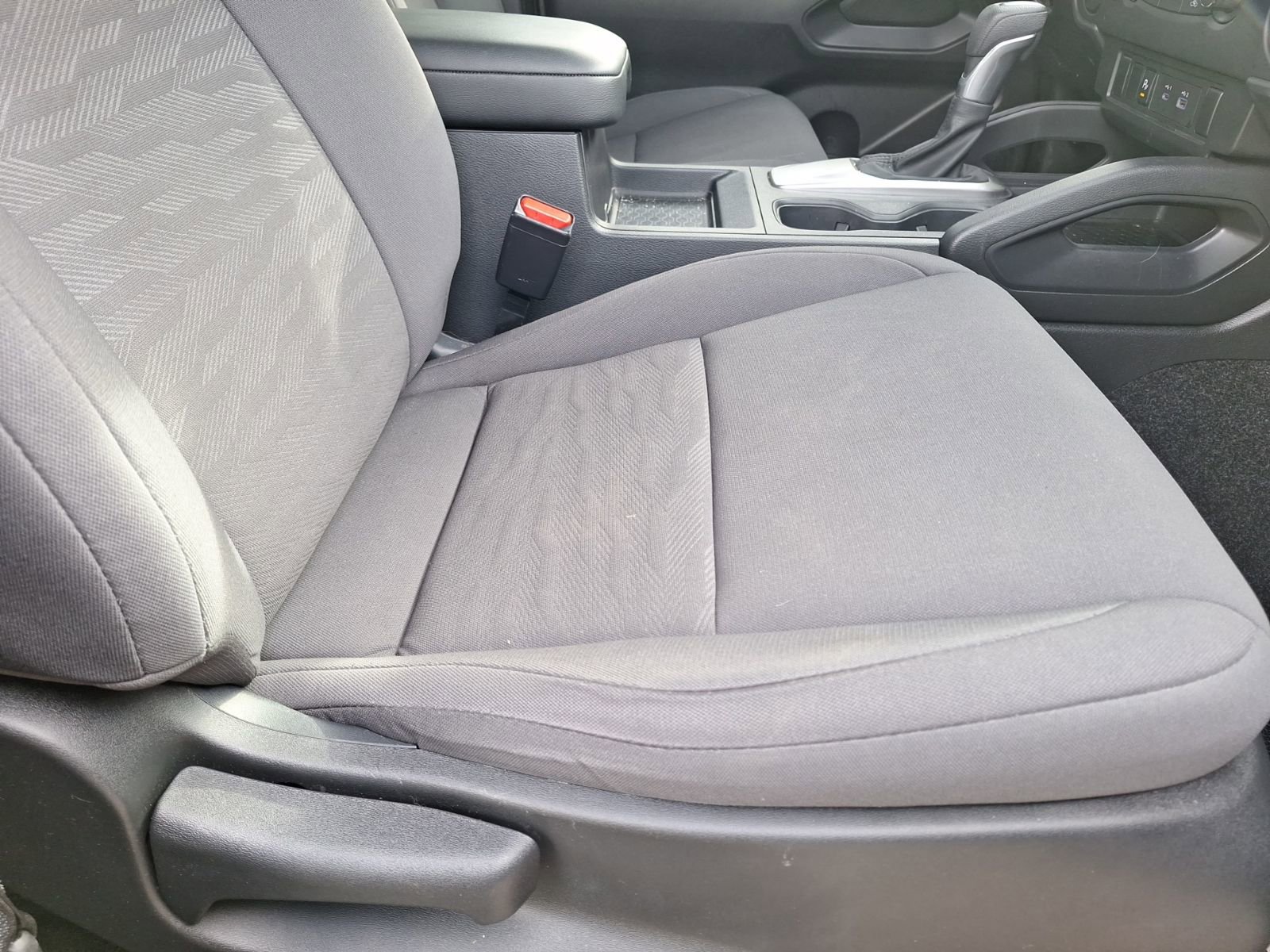 Used 2025 Nissan Frontier S image 33