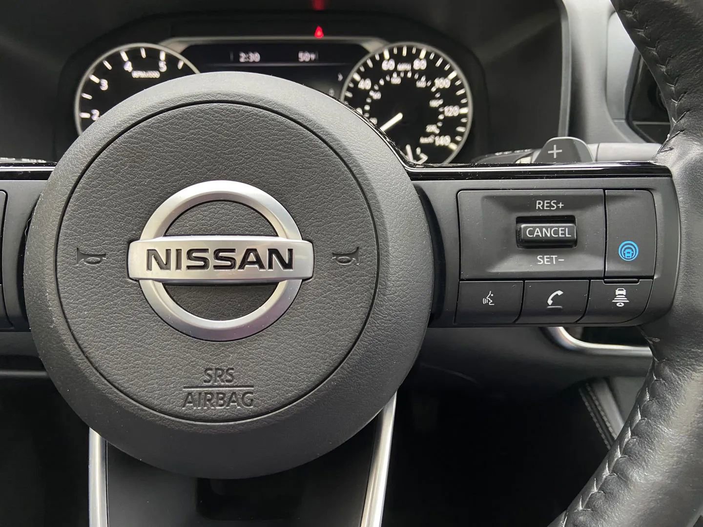 Used 2021 Nissan Rogue SL w/ Premium Package image 16