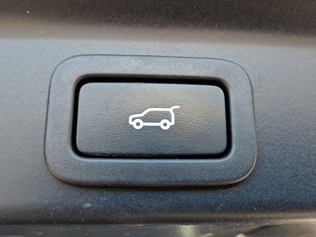 Used 2021 Jaguar F-PACE S AWD/4WD image 30