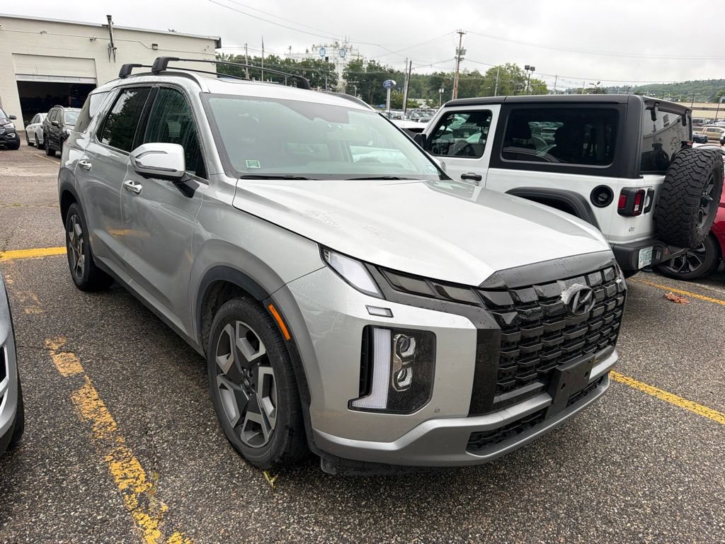 Used 2024 Hyundai Palisade Limited AWD/4WD image 5