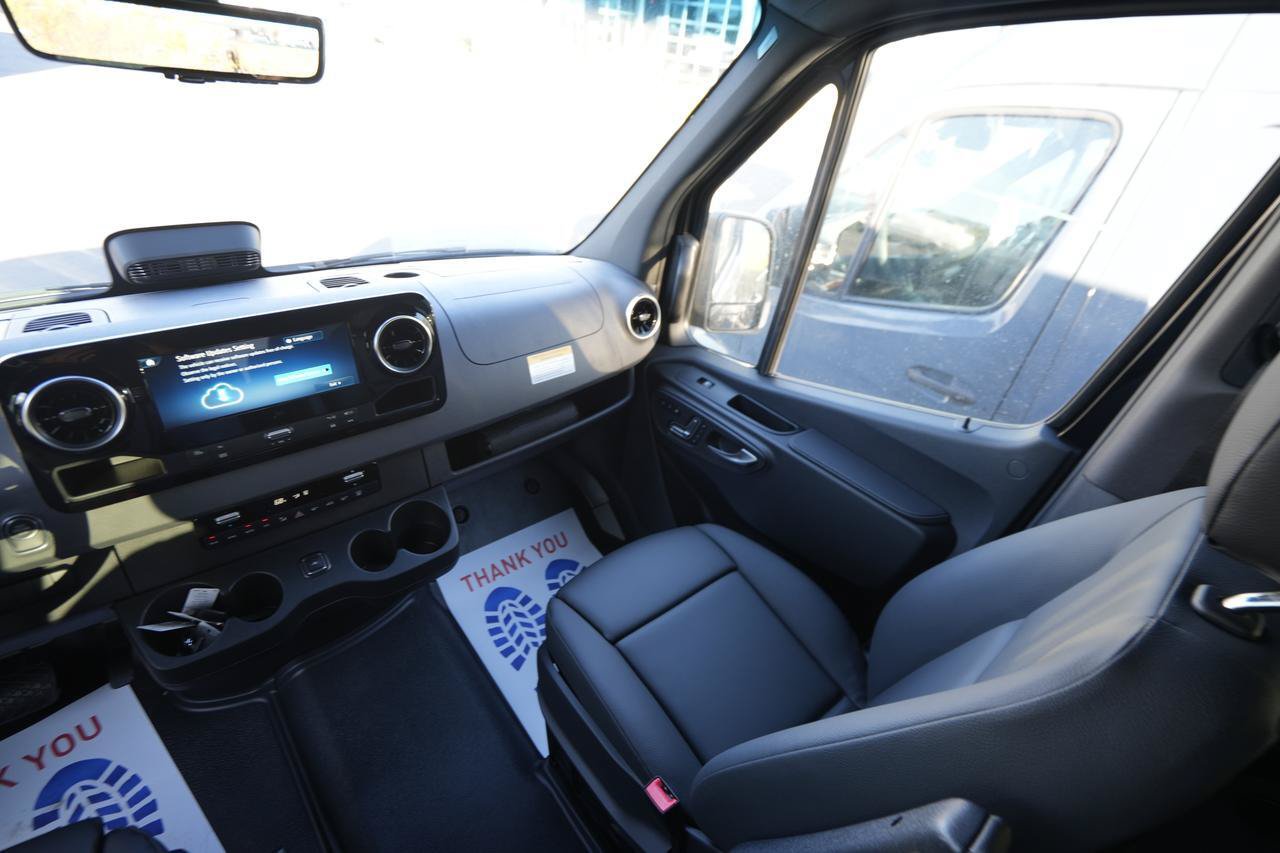 New 2026 Mercedes-Benz Sprinter 2500 image 22