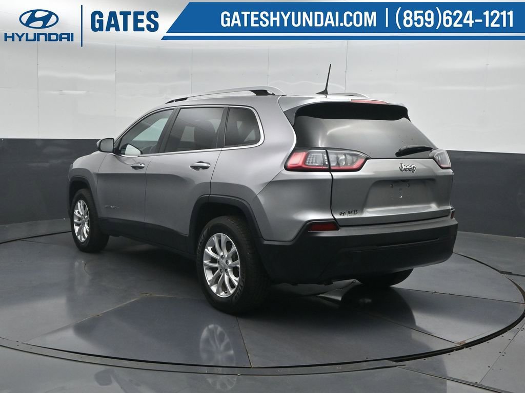 Used 2019 Jeep Cherokee Latitude w/ Popular Appearance Group AWD/4WD image 8