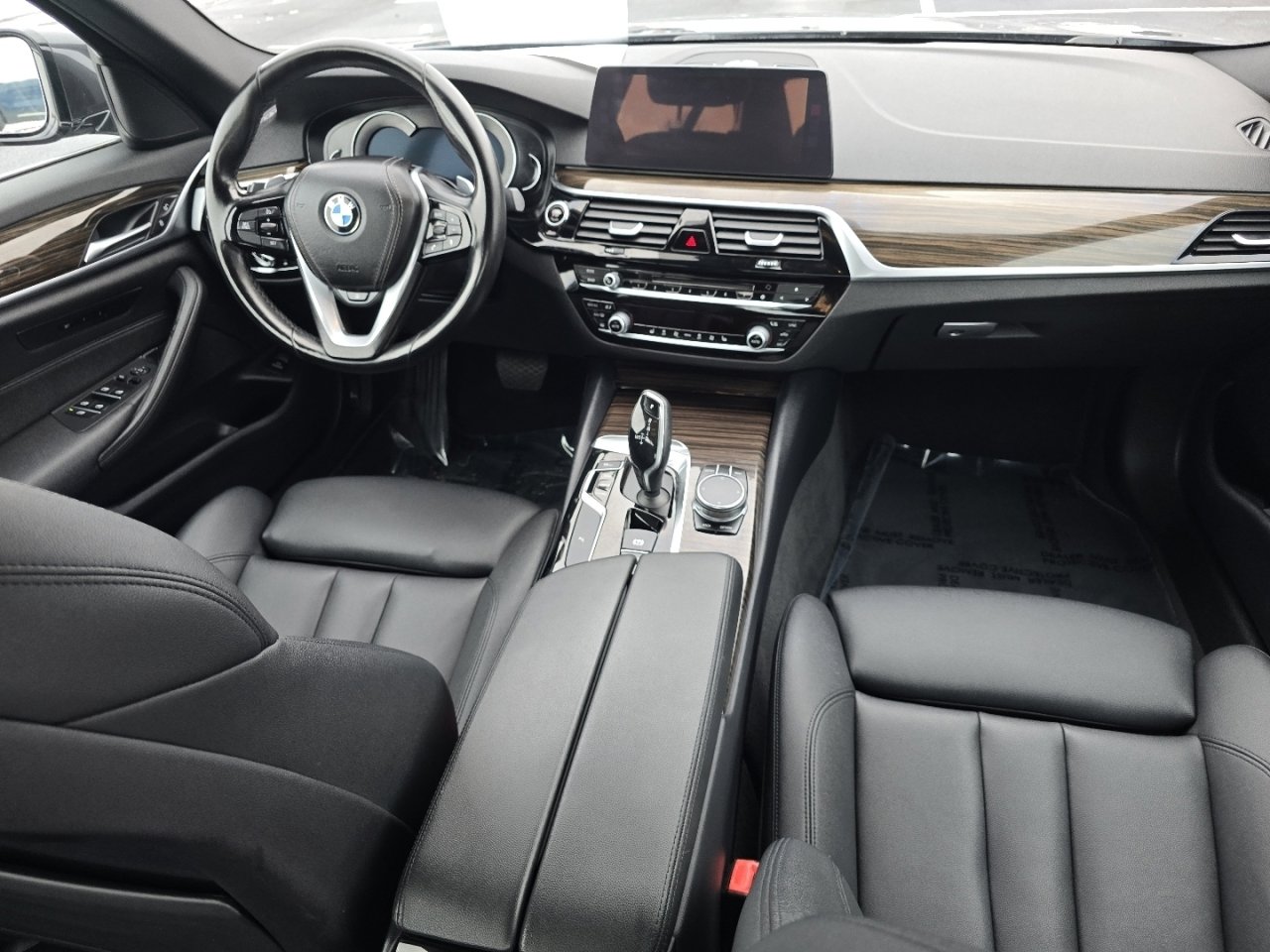 Used 2018 BMW 530i xDrive w/ Premium Package image 23