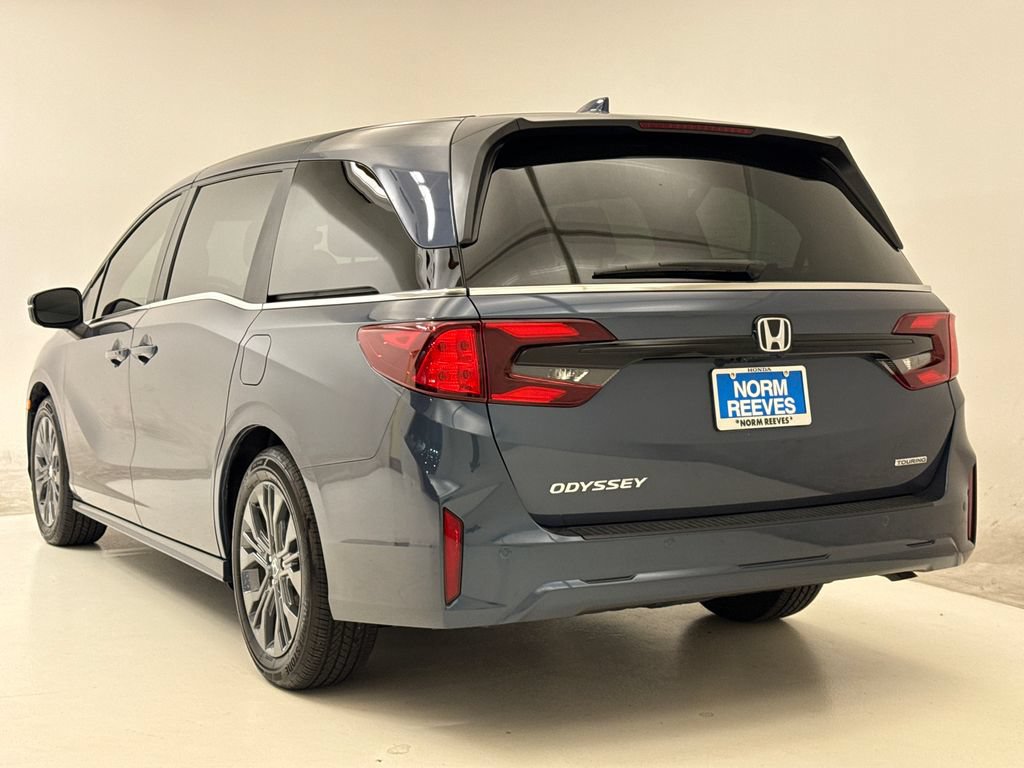 Certified 2026 Honda Odyssey Touring image 7