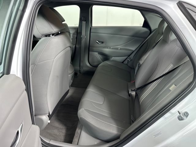 Certified 2024 Hyundai Elantra SEL image 25