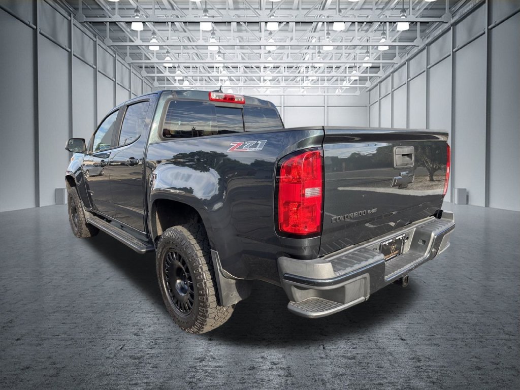 Used 2017 Chevrolet Colorado Z71 AWD/4WD image 3
