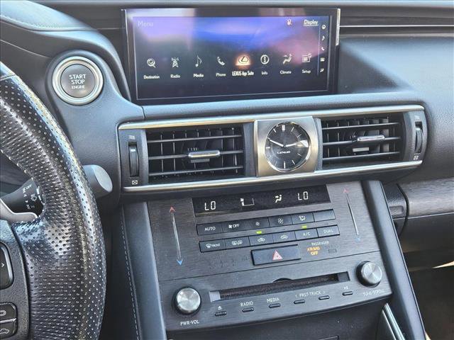 Used 2019 Lexus IS 300 AWD image 13