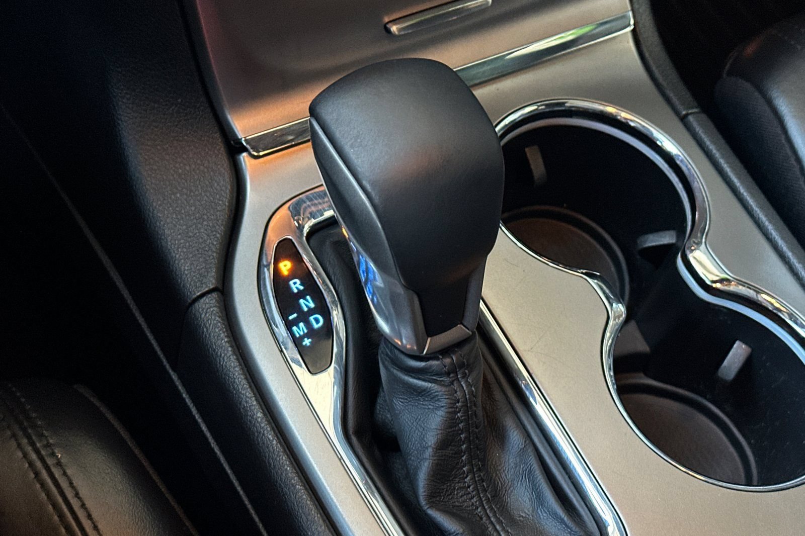 Used 2019 Jeep Grand Cherokee Limited w/ Luxury Group II AWD/4WD image 22
