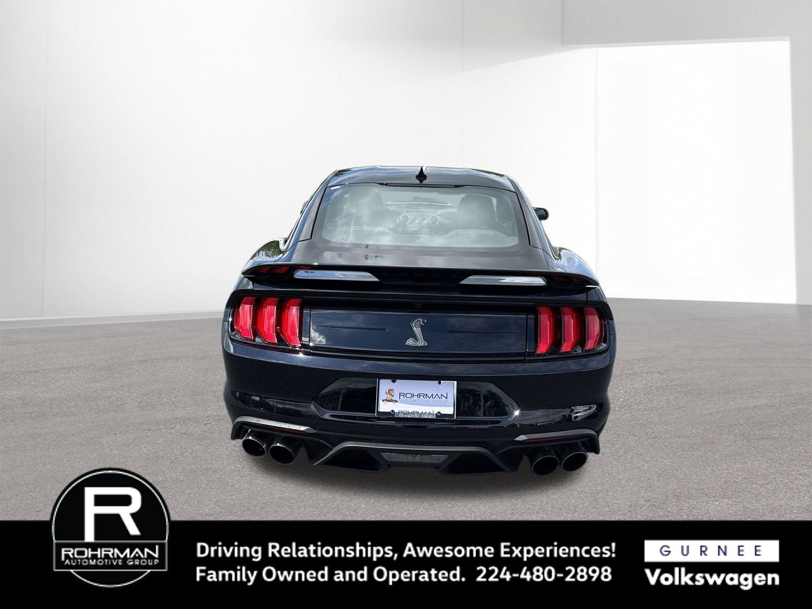 Used 2021 Ford Mustang Shelby GT500 w/ Technology Package RWD image 9