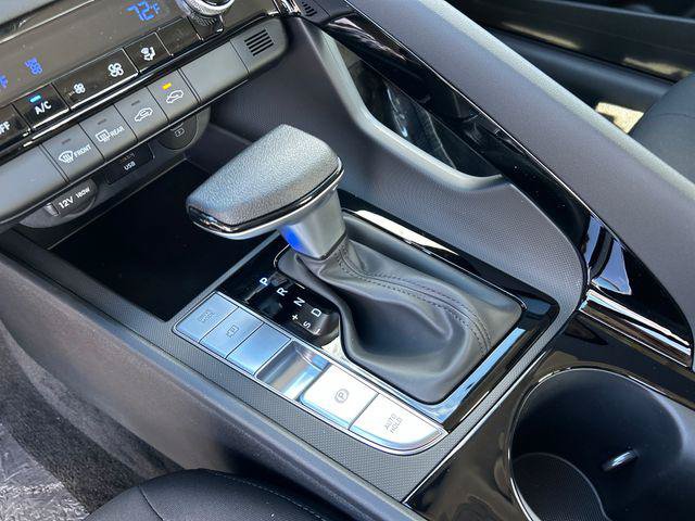 New 2026 Hyundai Elantra Hybrid FWD image 13
