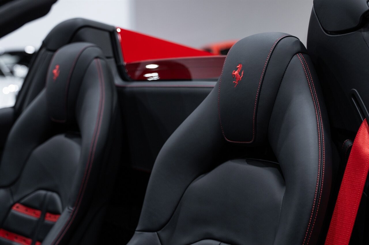 Used 2021 Ferrari F8 Tributo image 25