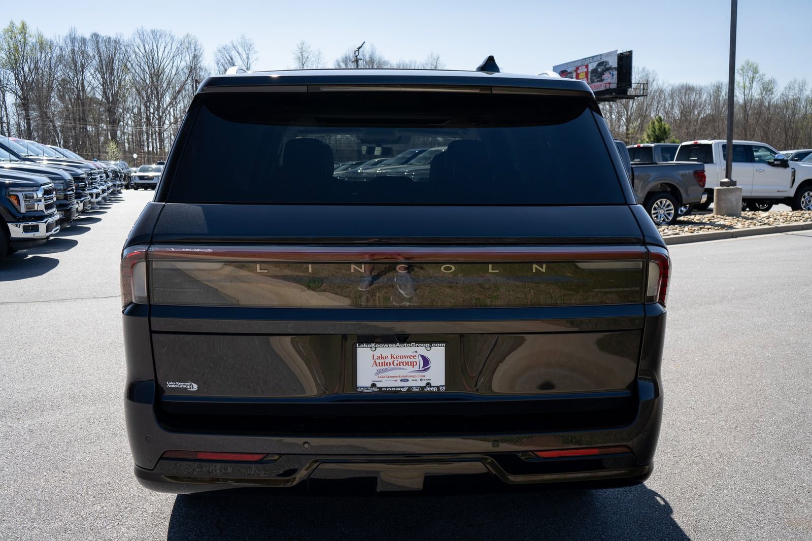 Used 2025 Lincoln Navigator L Reserve AWD/4WD image 17