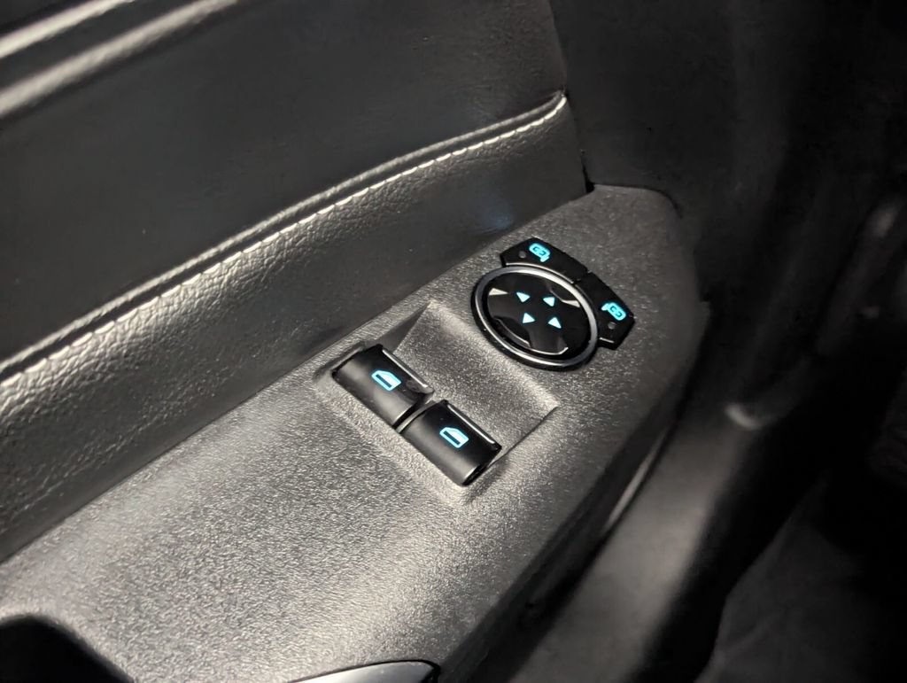 Used 2023 Ford Mustang GT RWD image 13