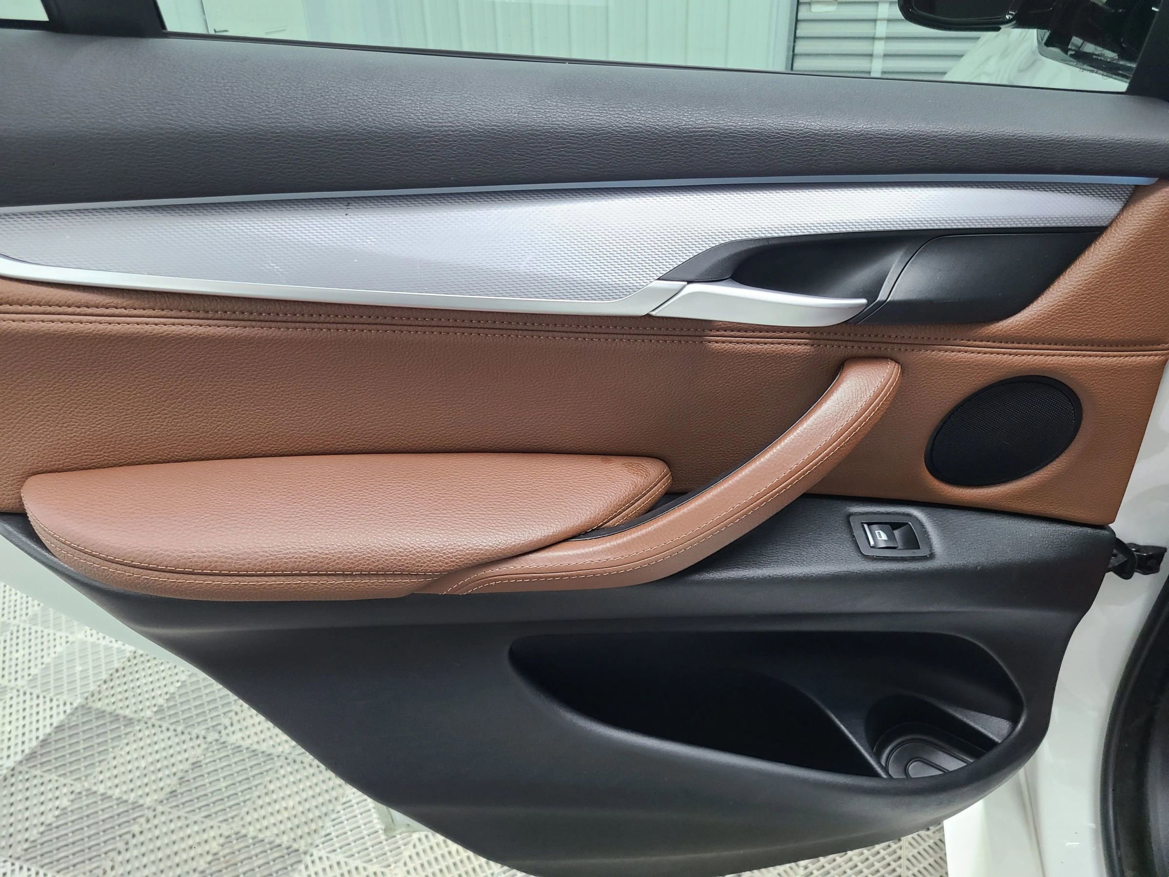 Used 2016 BMW X5 xDrive35i image 38