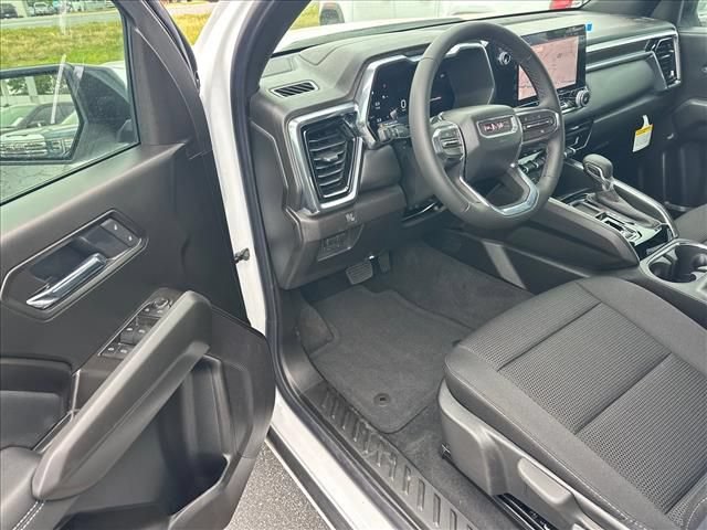 New 2026 GMC Canyon Elevation RWD image 19