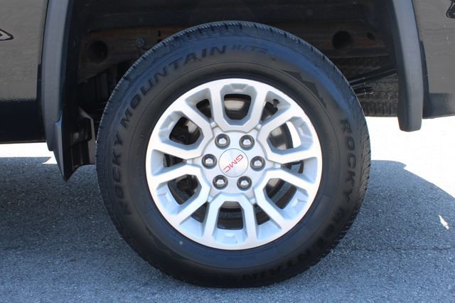 Used 2018 GMC Sierra 1500 SLE w/ SLE Value Package AWD/4WD image 35