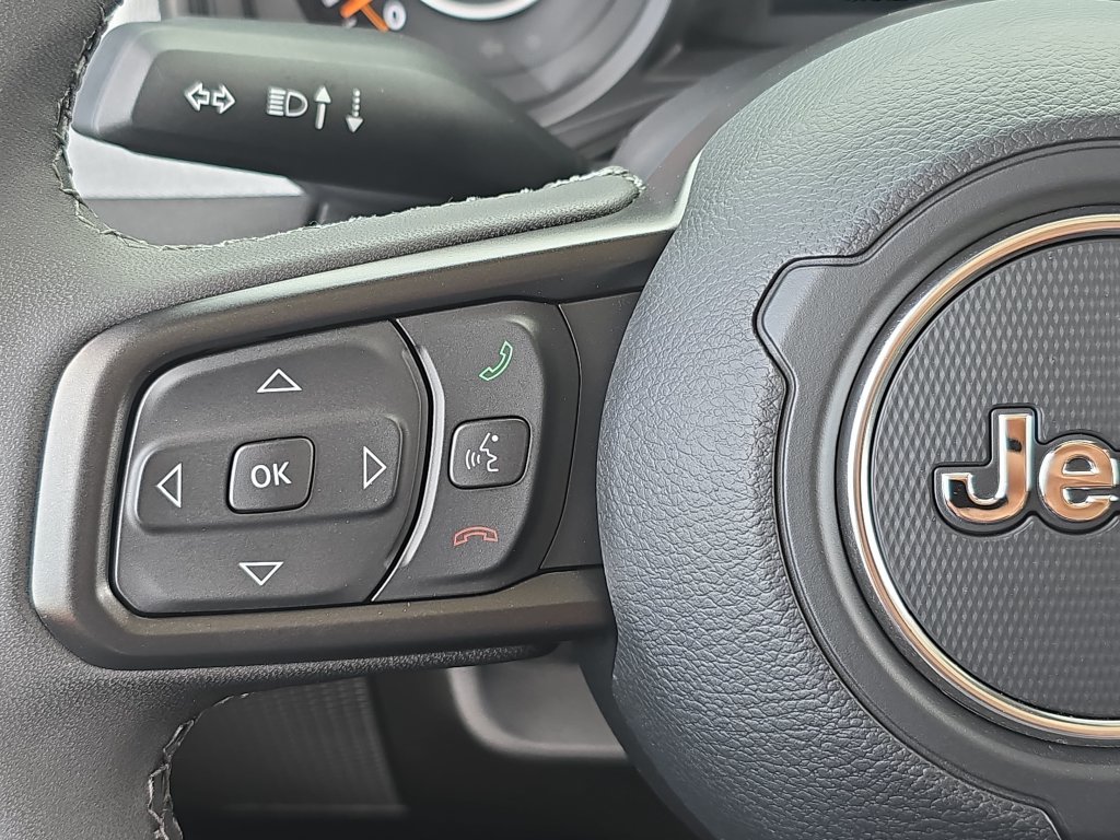 Used 2026 Jeep Wrangler Unlimited Sport AWD/4WD image 19