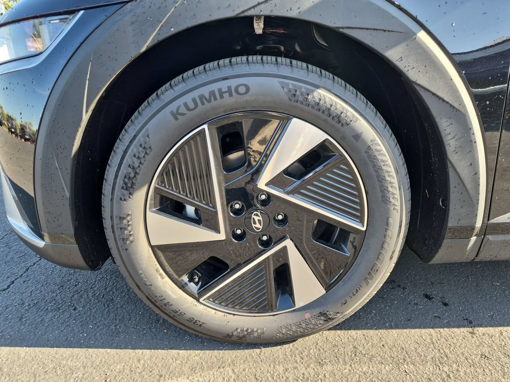 New 2026 Hyundai Ioniq 5 SEL RWD image 11
