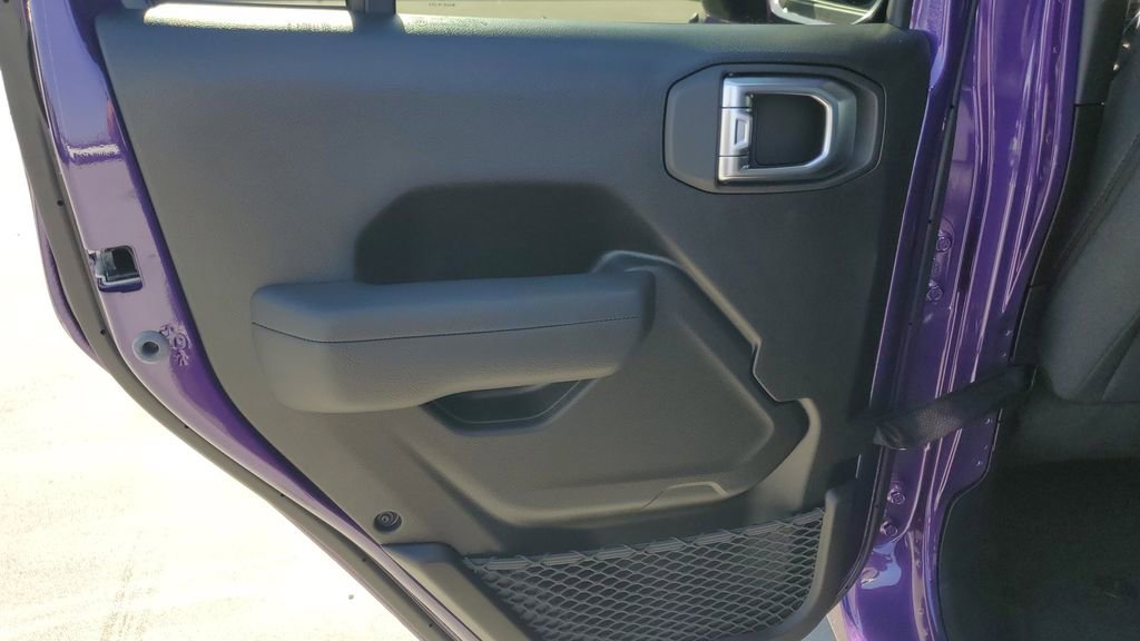 New 2026 Jeep Gladiator Sport image 16