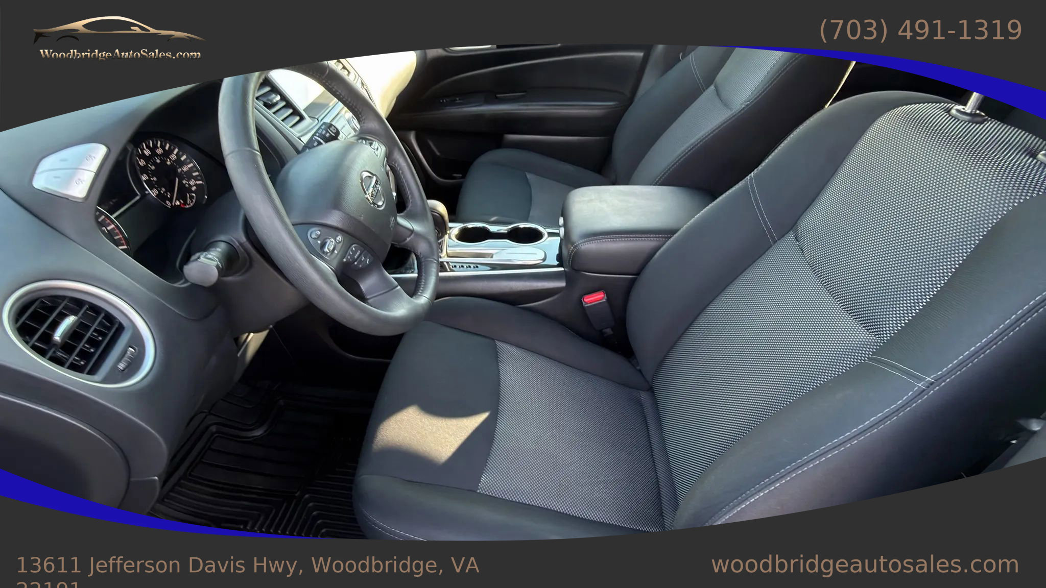 Used 2018 Nissan Pathfinder SV w/ SV Tech Package image 11